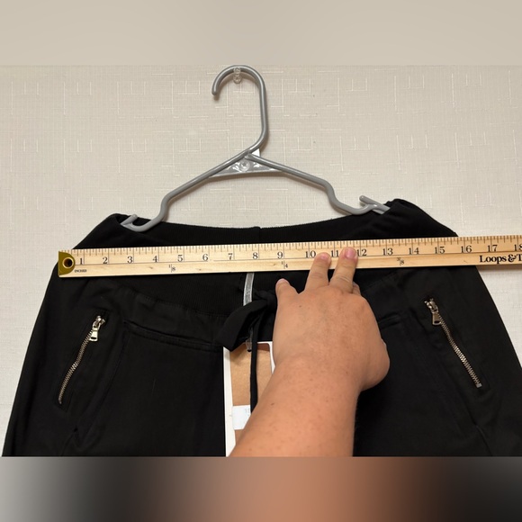 SUZY D LONDON Women's Black Jogger Pants,size L,Made in Italy,NWT - Picture 9 of 16